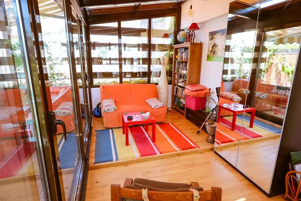 Old Town Bohemian Apartment With Green Terrace Bucharest Romania