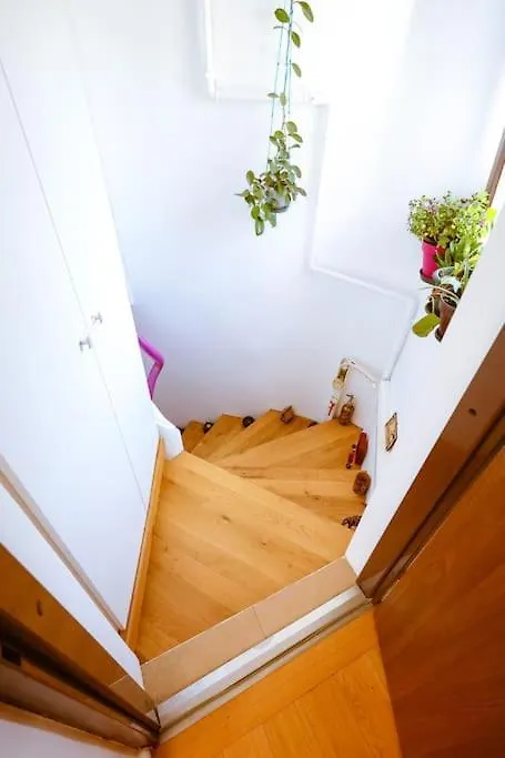 Old Town Bohemian Apartment With Green Terrace Bucharest
